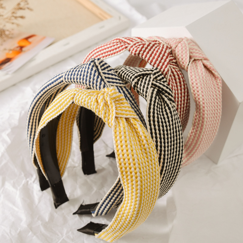 Headband Summer Knit - Wide Edged Checkered Headband Women's Elegant