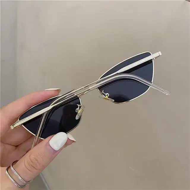 Vintage Small Frame Shades Cat - огляд і ціна Sunglasses Cat Eye
